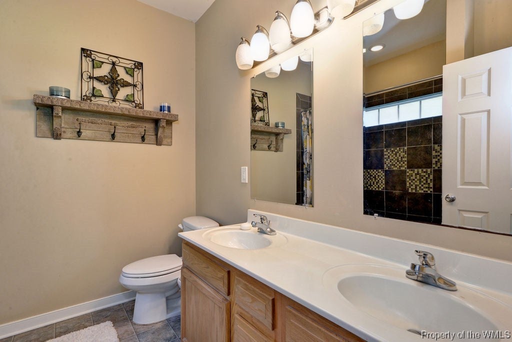 2070 Hubbard Road Lanexa, VA 23089 - Photo 17 of 35 Gallery Image 17