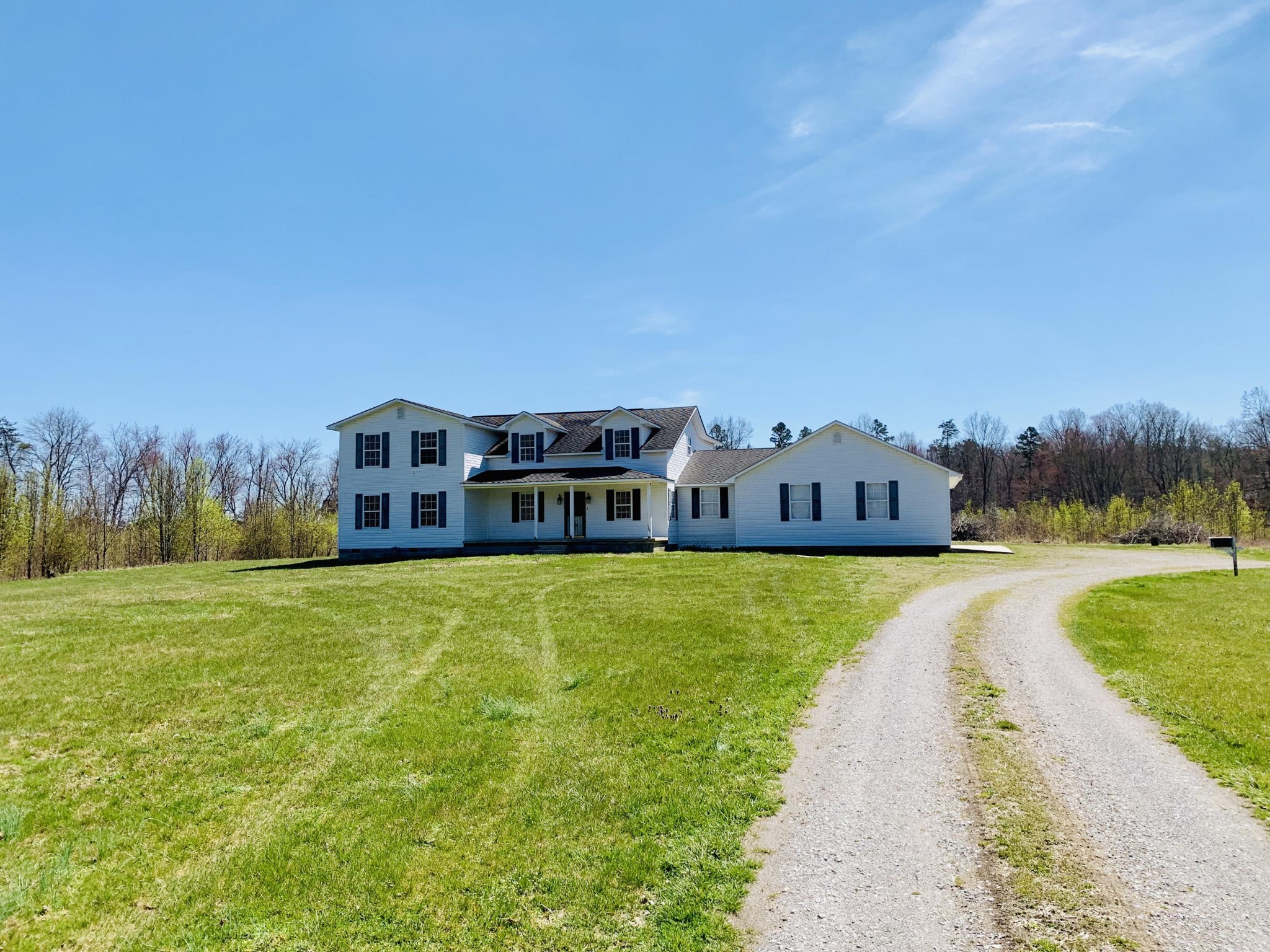 1335 Franklin Loop Clarkrange, TN 38553 - Photo 3 of 31 Gallery Image 3