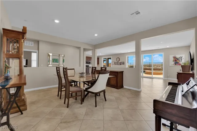 $749,900 | 2714 Frabiele Street, Henderson, NV 89044