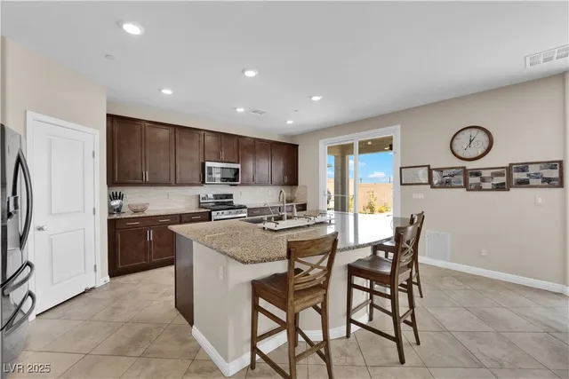 $749,900 | 2714 Frabiele Street, Henderson, NV 89044