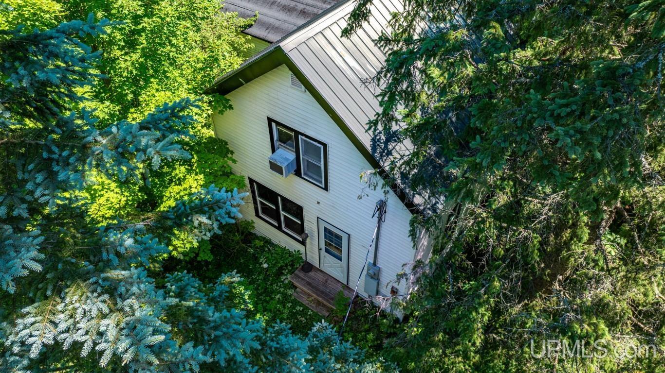 23180 South Laird Road Pelkie, MI 49958 - Photo 5 of 88