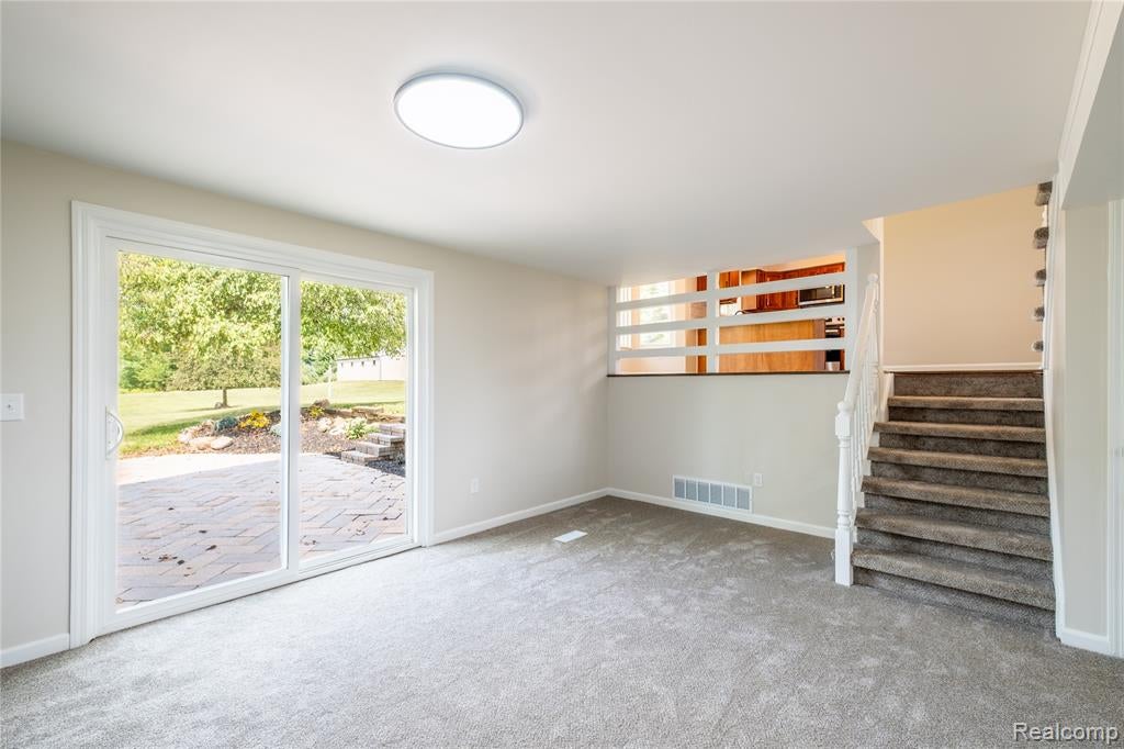 5181 East Burnside Road North Branch, MI 48461 - Photo 16 of 35 Gallery Image 16