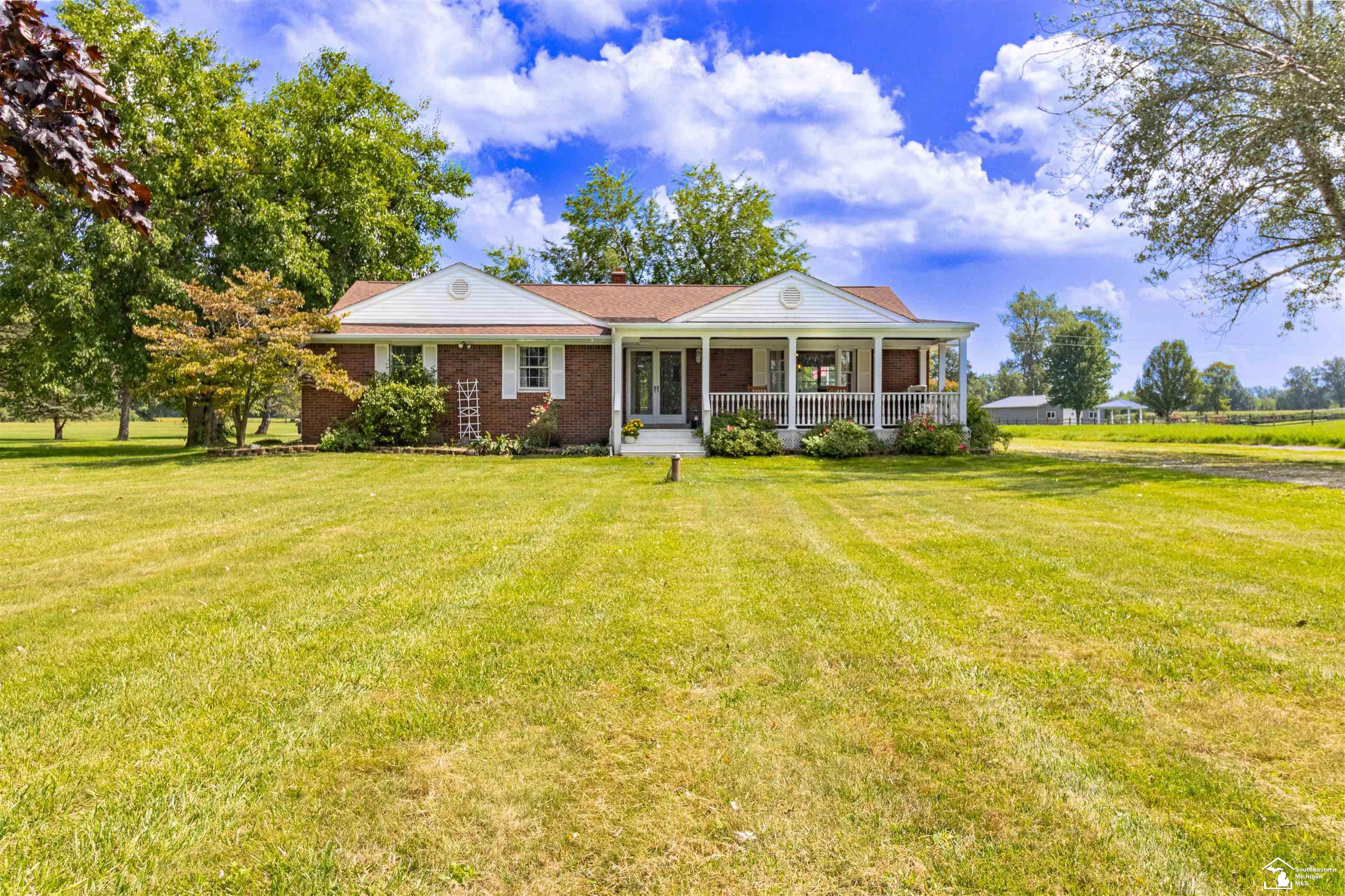 3200 Sheick Road Monroe, MI 48162 - Photo 1 of 27