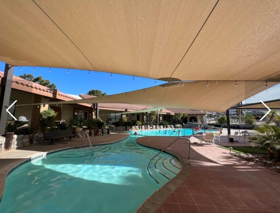 70200 Dillon Road, Unit 169 Desert Hot Springs, CA 92241 - Photo 22 of 25 a view of a basket ball ground