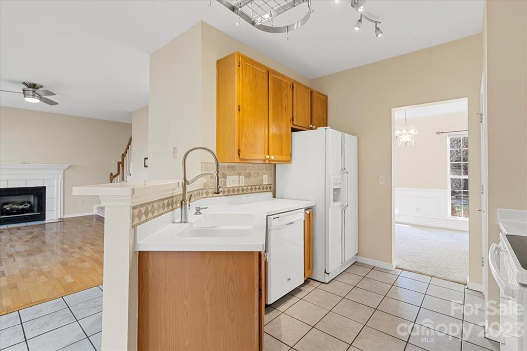 527 North Portman Lane Fort Mill, SC 29708 - Photo 17 of 39 Gallery Image 17