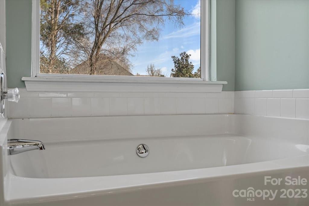 527 North Portman Lane Fort Mill, SC 29708 - Photo 28 of 39 Gallery Image 28
