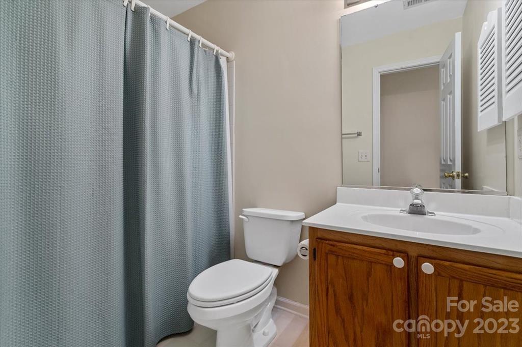 527 North Portman Lane Fort Mill, SC 29708 - Photo 30 of 39 Gallery Image 30
