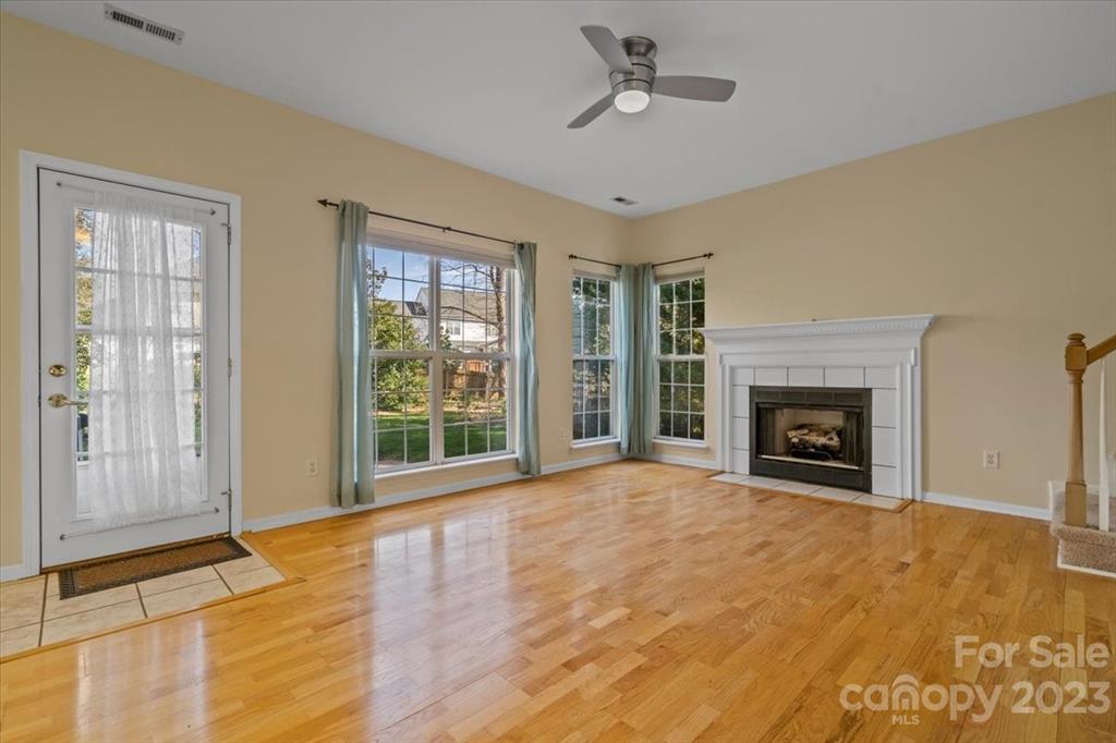 527 North Portman Lane Fort Mill, SC 29708 - Photo 10 of 39 Gallery Image 10