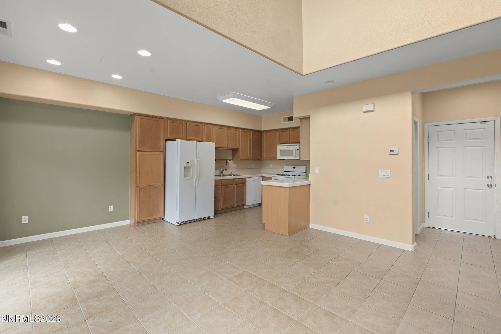 2180 Stanton Lane Reno, NV 89502 - Photo 5 of 20 5-web-or-mls-_DSC5524