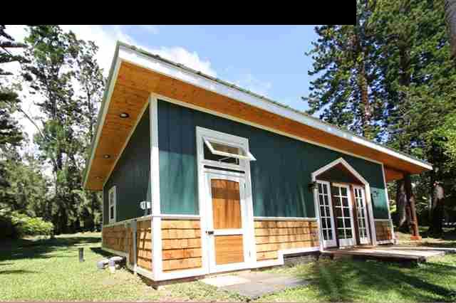 580 Awalau Road Haiku, HI 96708 - Photo 13 of 16 front view of house with a yard