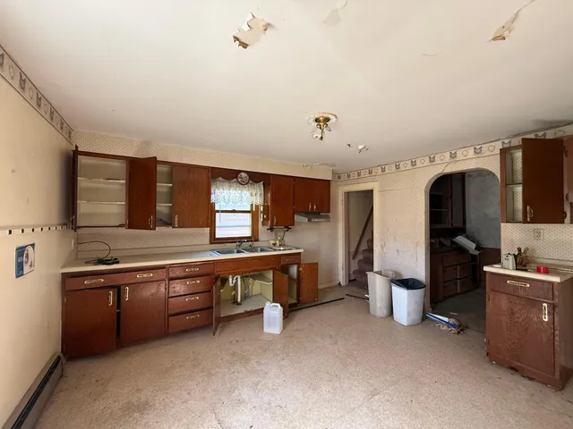 $35,000 | 408 North Jefferson Street, Minneota, MN 56264