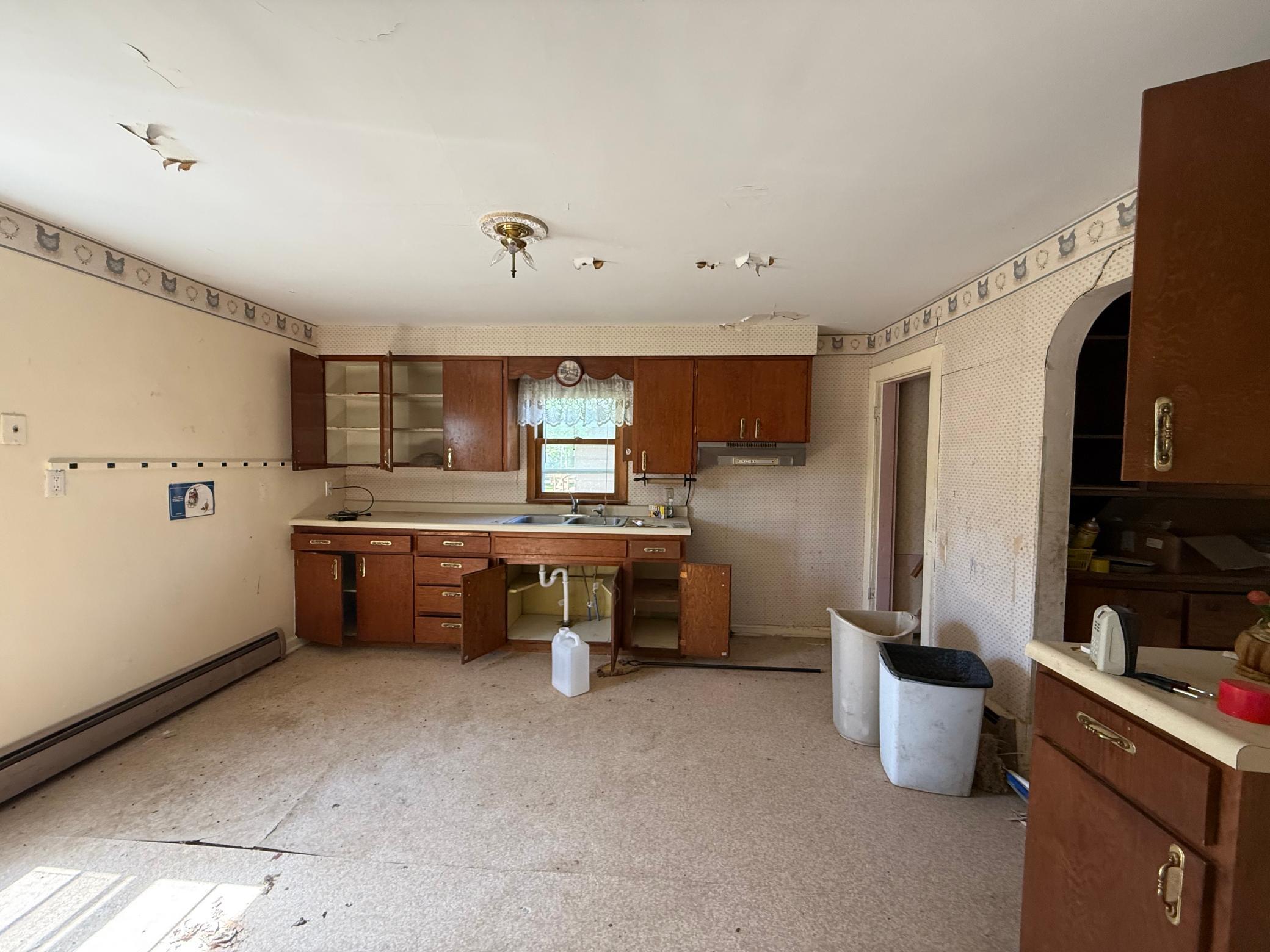 408 North Jefferson Street Minneota, MN 56264 - Photo 9 of 27