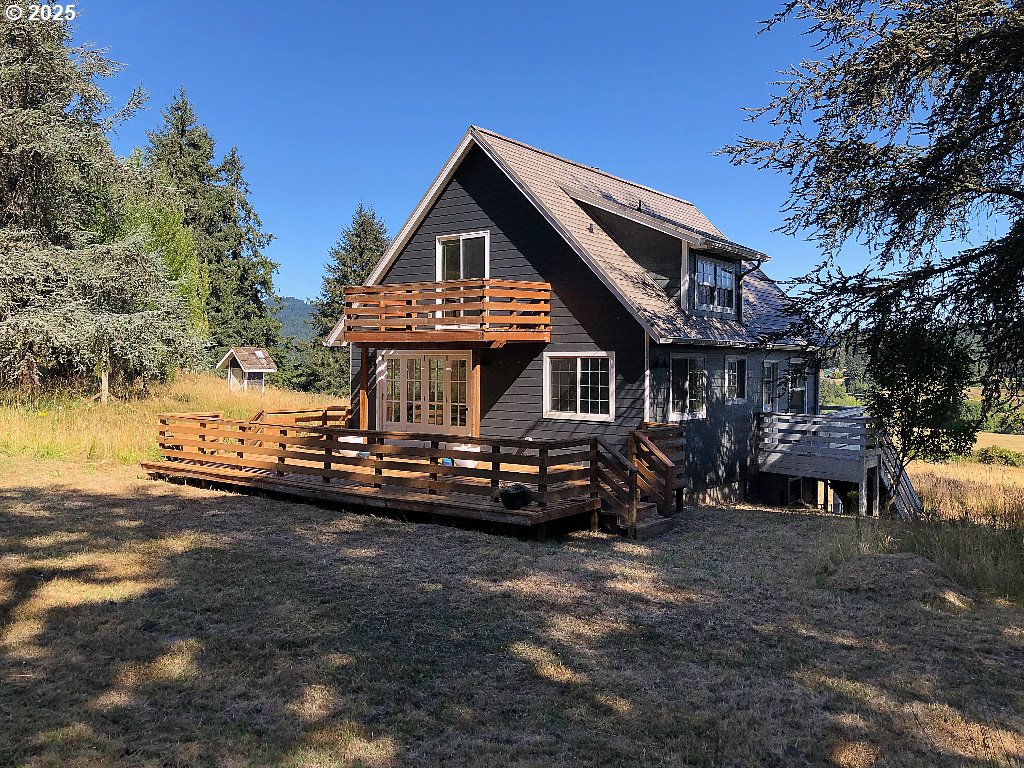 14101 Southwest Hidden Hills Road McMinnville, OR 97128 - Photo 25 of 27 Gallery Image 25