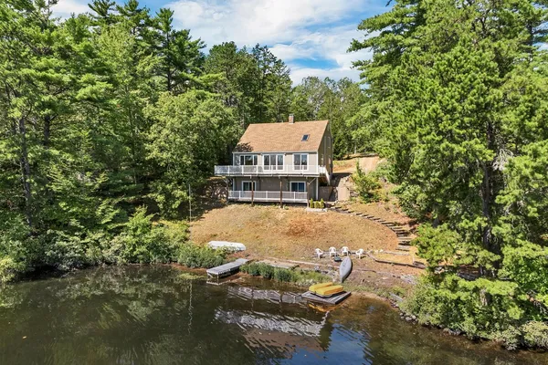 $889,999 | 322 Concord Lane, Wakefield, NH 03830