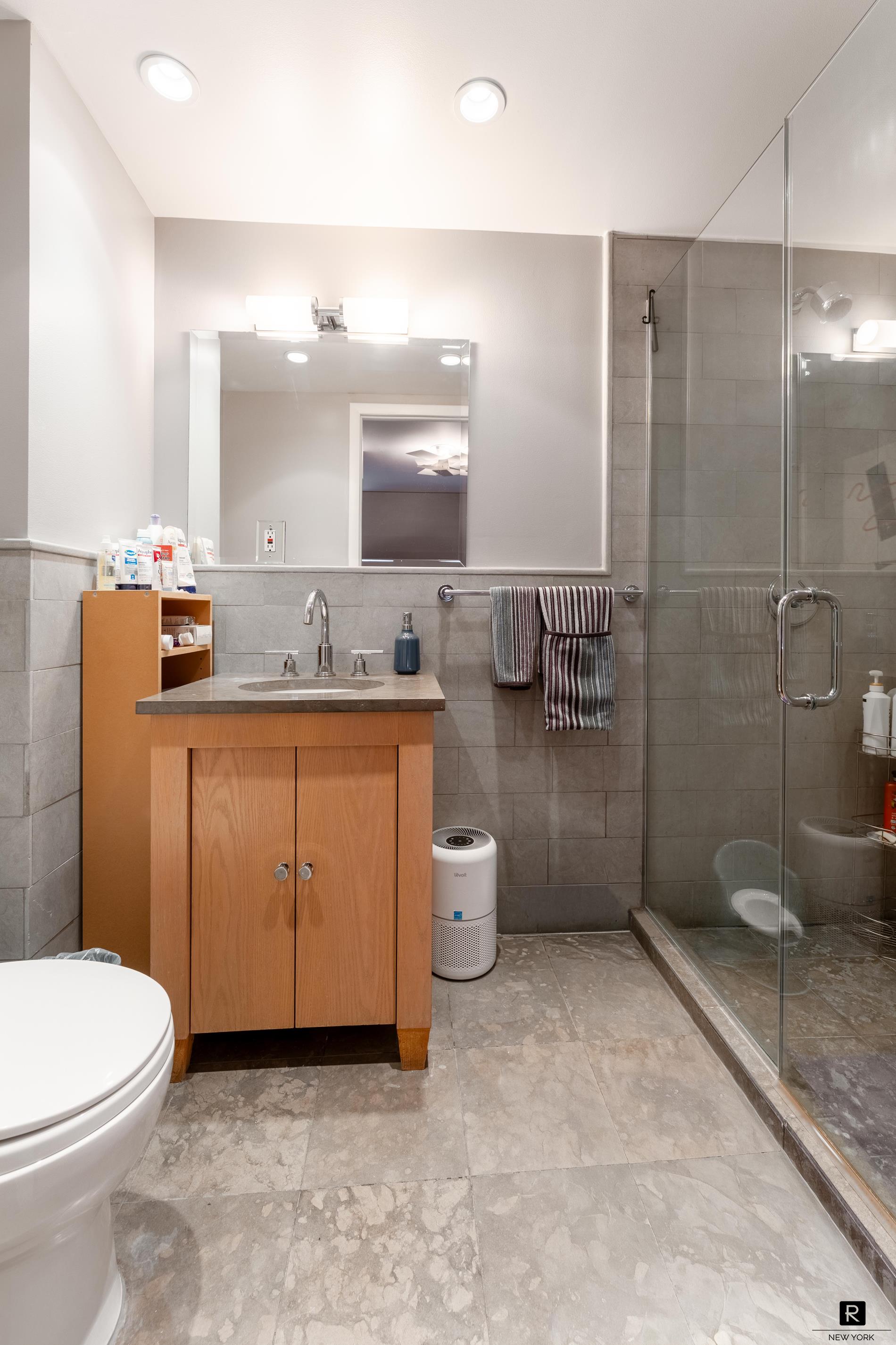 525 East 11th Street, Unit 6C Manhattan, NY 10009 - Photo 15 of 16