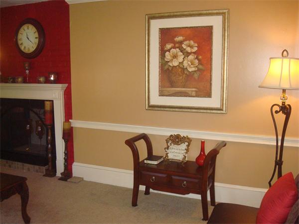 27 William Road Holbrook, MA 02343 - Photo 2 of 26 Gallery Image 2