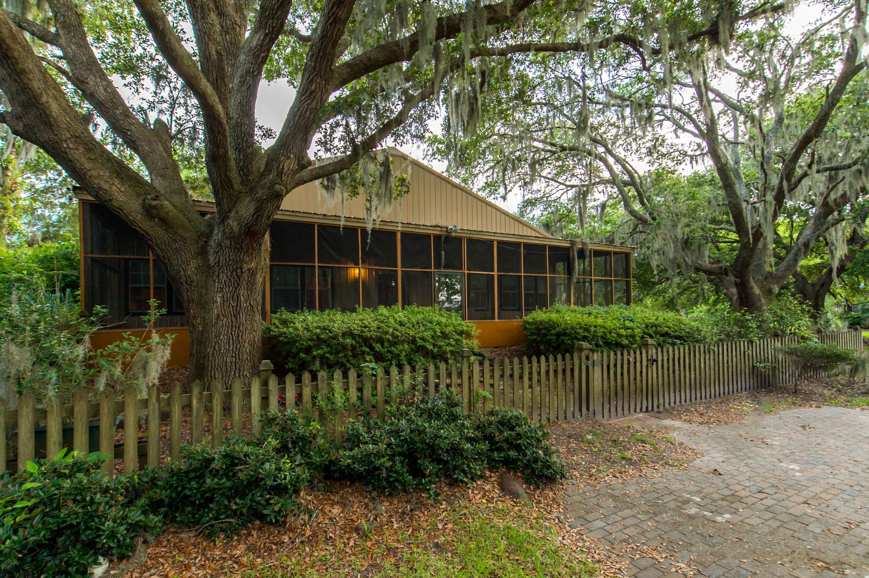 1107 River Road Johns Island, SC 29455 - Photo 11 of 31 1107 River Rd_Low Res-5