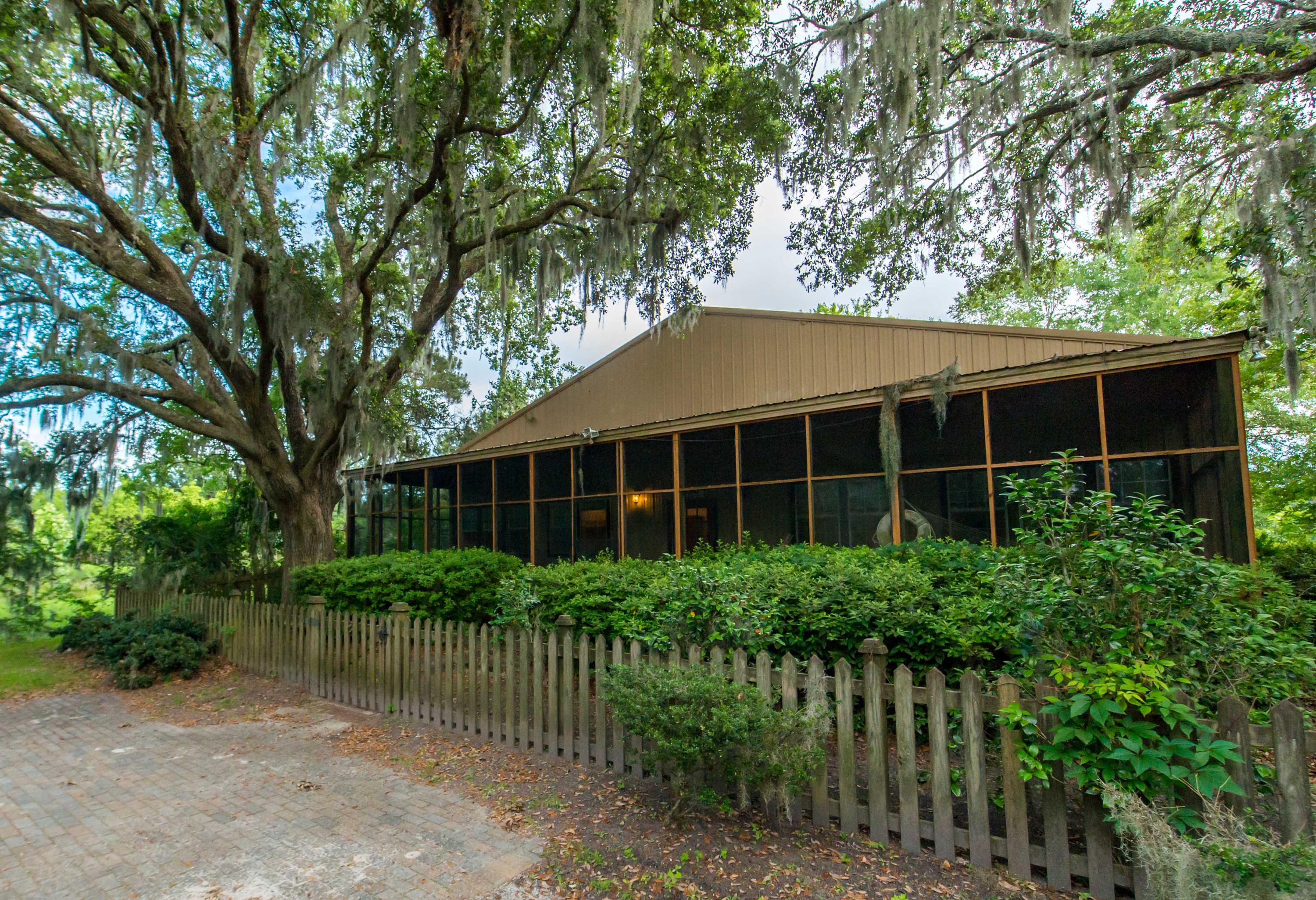 1107 River Road Johns Island, SC 29455 - Photo 12 of 31 1107 River Rd_Low Res-4