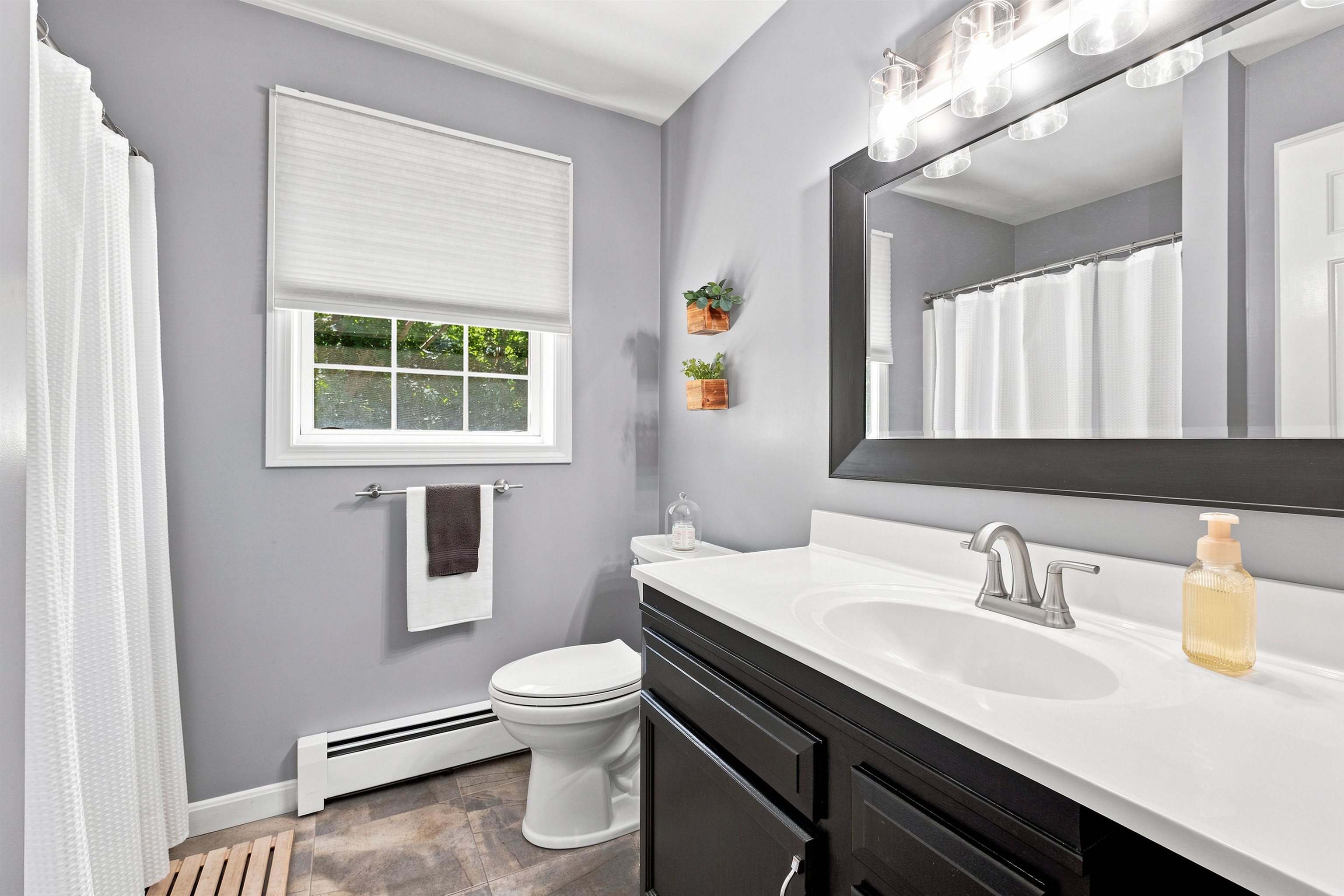 125 Walnut Hill Road Derry, NH 03038 - Photo 34 of 60