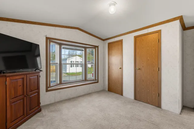 $129,999 | 23 Columbia Drive, Newmarket, NH 03857