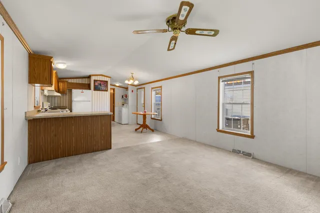 $129,999 | 23 Columbia Drive, Newmarket, NH 03857