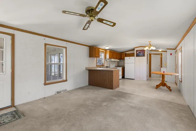 $129,999 | 23 Columbia Drive, Newmarket, NH 03857