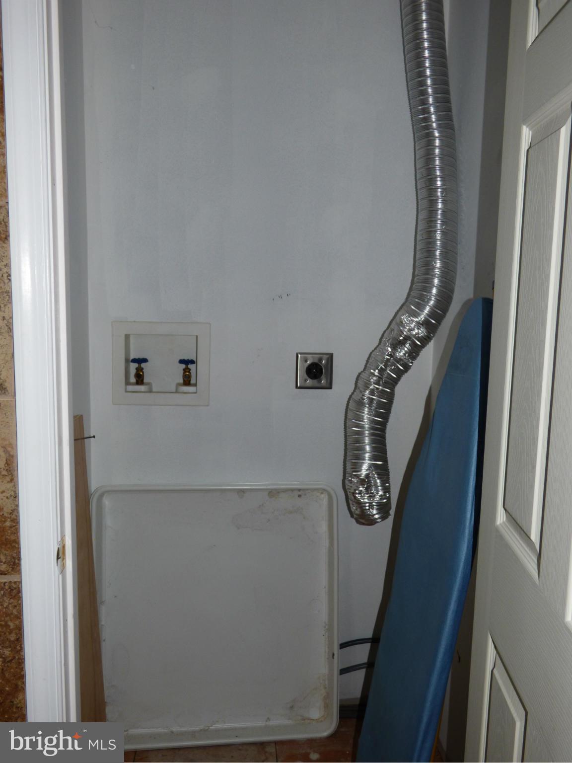 6142 Ebenezer Road Baltimore, MD 21220 - Photo 19 of 30 W/D Hookup in Master Bath