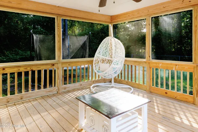 $340,000 | 202 Holyoke Drive, Washington, NC 27889