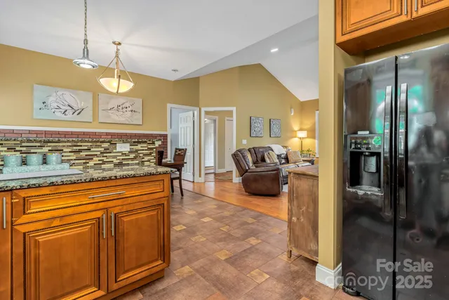 $699,500 | 159 South Willow Brook Drive, Asheville, NC 28806