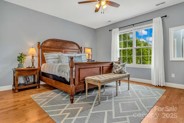 $699,500 | 159 South Willow Brook Drive, Asheville, NC 28806