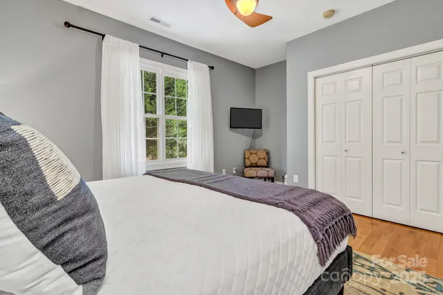 $699,500 | 159 South Willow Brook Drive, Asheville, NC 28806