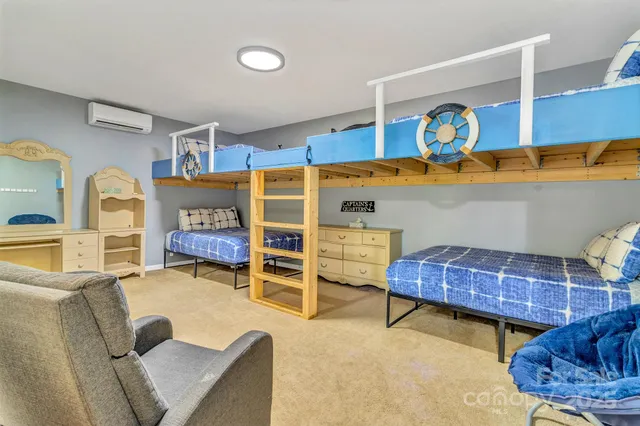 $699,500 | 159 South Willow Brook Drive, Asheville, NC 28806