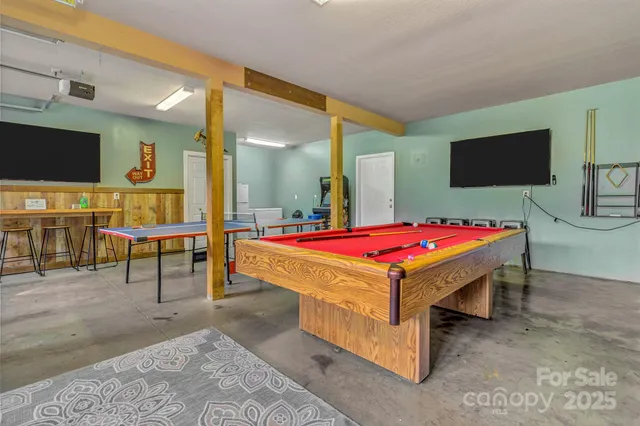 $699,500 | 159 South Willow Brook Drive, Asheville, NC 28806