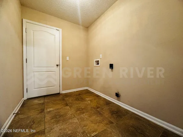 $1,900 | 6162 Sandler Chase Trail, Jacksonville, FL 32222