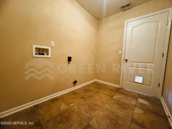 $1,900 | 6162 Sandler Chase Trail, Jacksonville, FL 32222