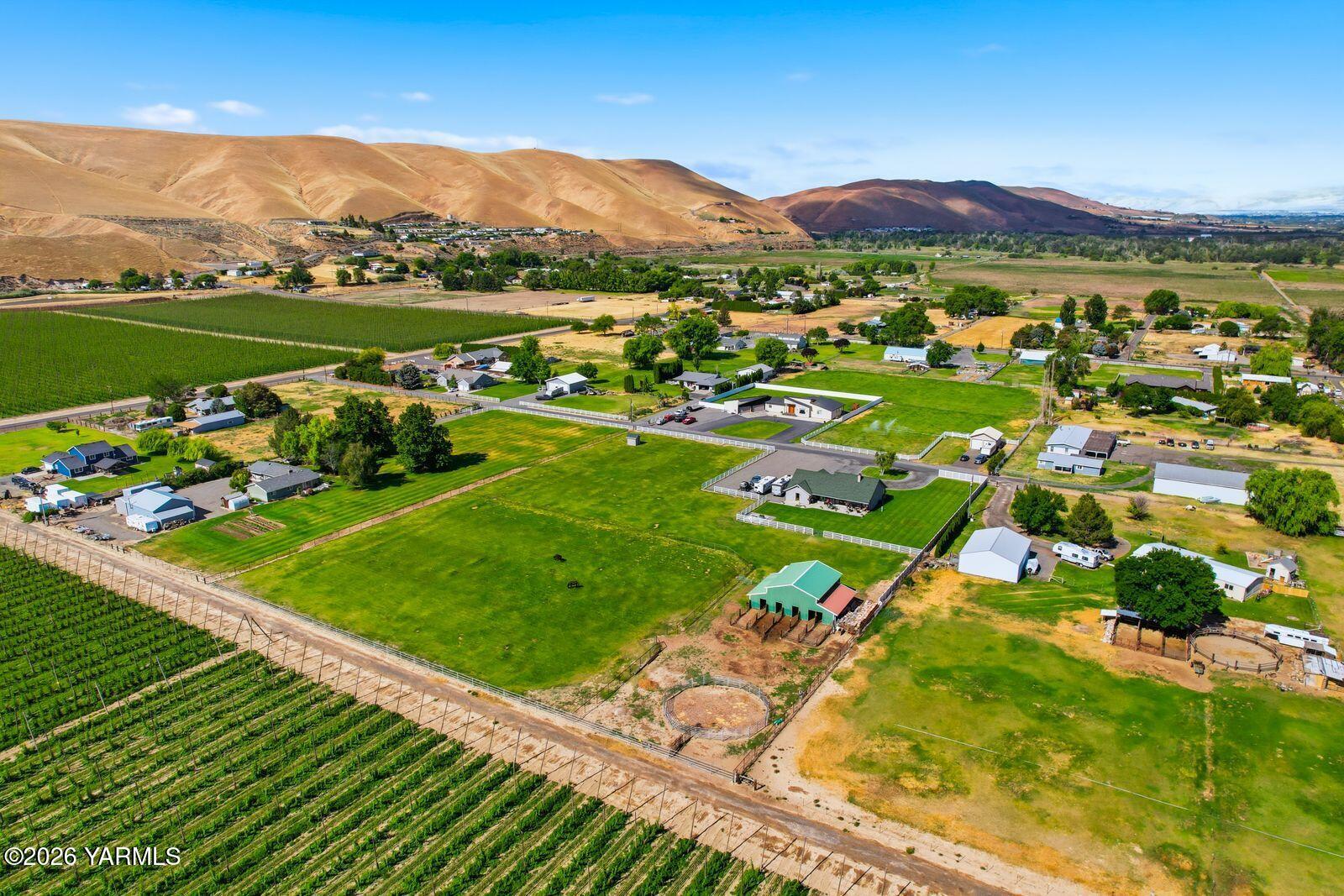 5005 Gamache Road Moxee, WA 98936 - Photo 46 of 48 43 -PrivateRoadLines