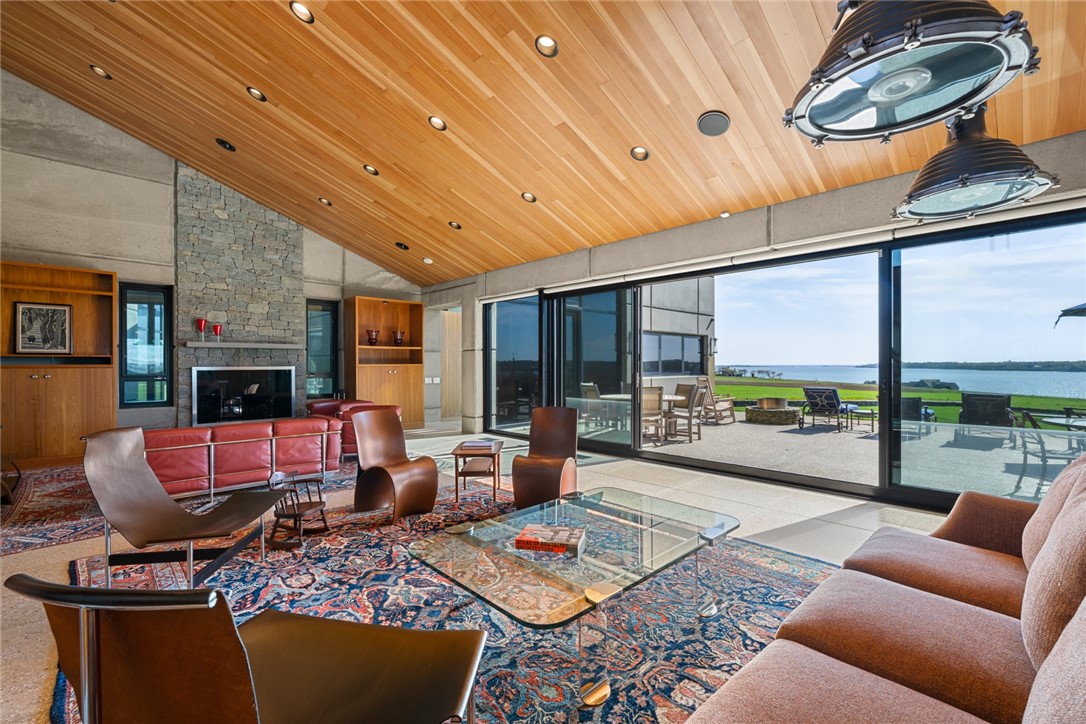 155 West Main Road Little Compton, RI 02837 - Photo 17 of 49