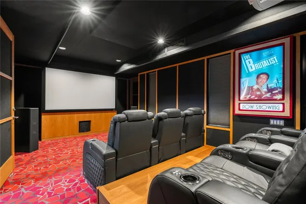 $4,150,000 | 155 West Main Road, Little Compton, RI 02837