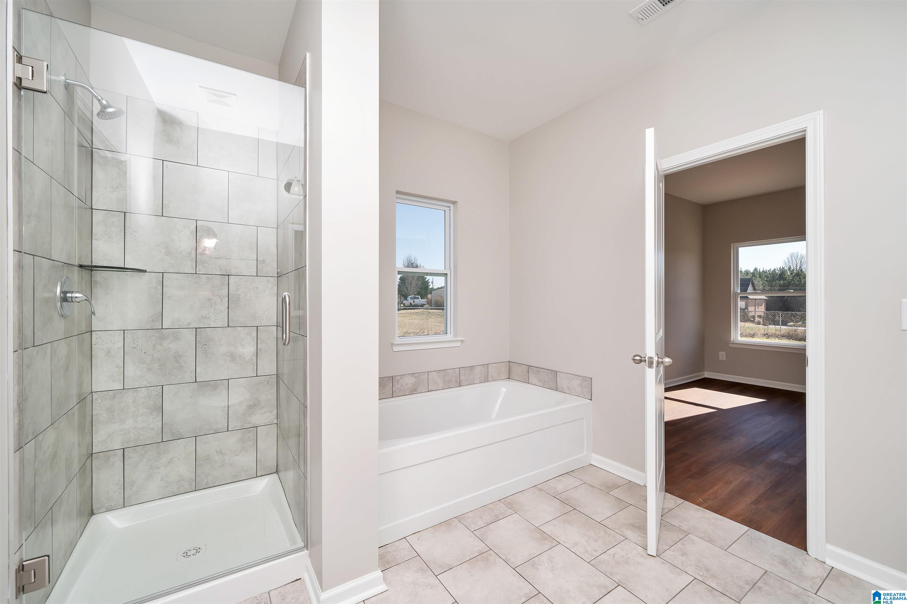 256 Masters Road Bessemer, AL 35023 - Photo 8 of 31