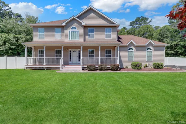 $799,990 | 144 Mill Road, Yaphank, NY 11980