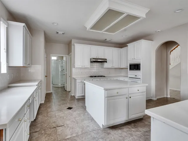 $3,500 | 3902 Breaux Bridge Lane, Sugar Land, TX 77479