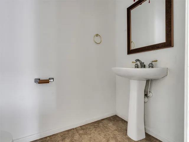 $3,500 | 3902 Breaux Bridge Lane, Sugar Land, TX 77479