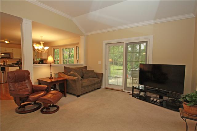 1065 Fitzpatrick Road Nashville, TN 37214 - Photo 3 of 20 Gallery Image 3