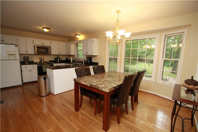 1065 Fitzpatrick Road Nashville, TN 37214 - Photo 7 of 20 Gallery Image 7