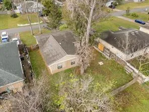 $2,000 | 1931 Vernon Place, Daytona Beach, FL 32119