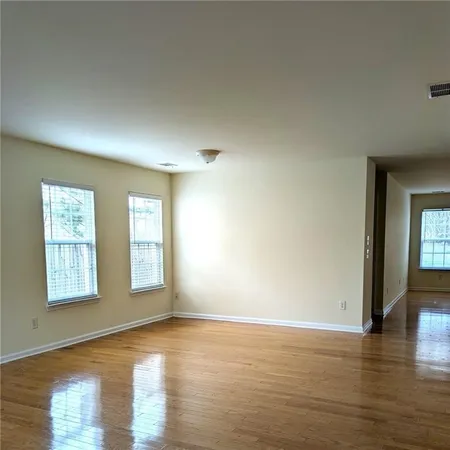 $3,200 | 3075 Whittier Way, Cumming, GA 30040