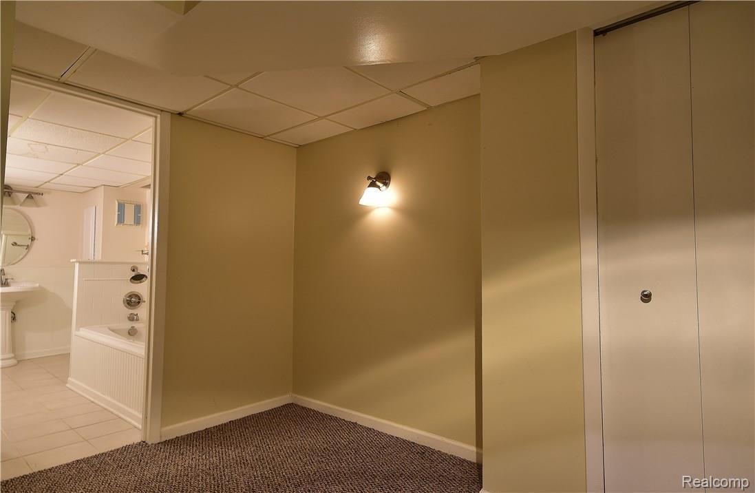 16910 Beverly Road Franklin, MI 48025 - Photo 40 of 49 DSC_0801.JPG