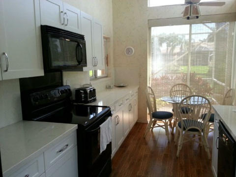5253 Windsor Parke Drive Boca Raton, FL 33496 - Photo 6 of 13 Kitchen