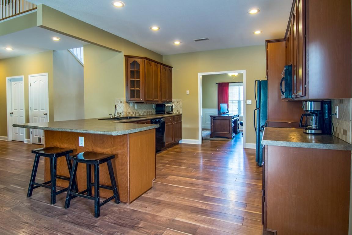 143 Raspberry Drive New Market, TN 37820 - Photo 6 of 40 #578953 raspberry (9) (Medium)