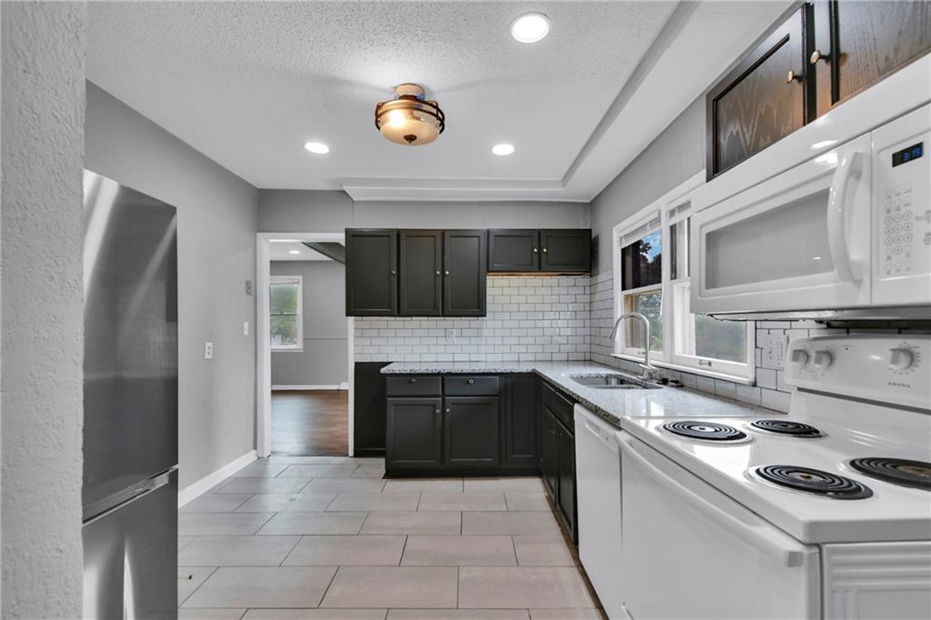 501 Lexington Road Pleasant Hill, MO 64080 - Photo 11 of 25